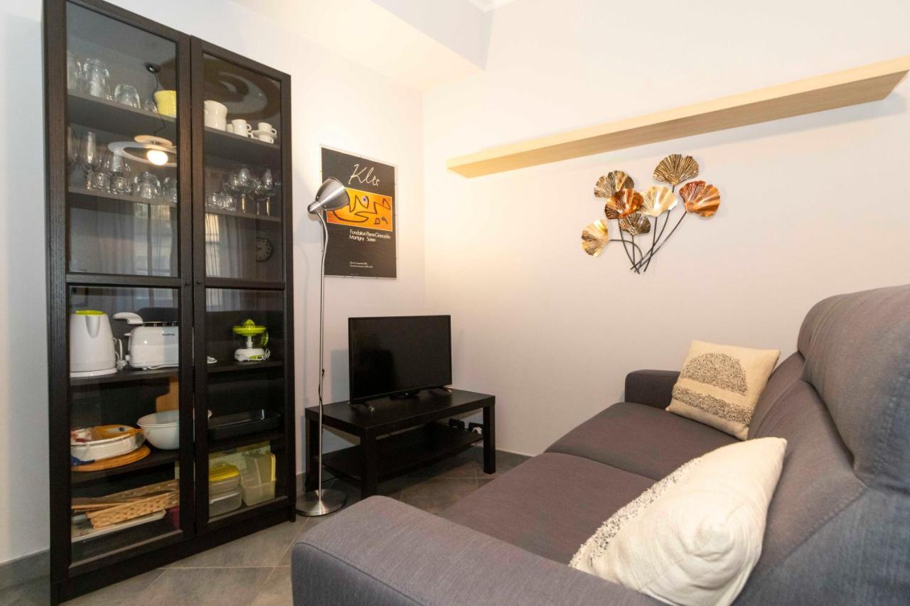 Miglietti Apt A Few Steps From Piazza Statuto! Торино Екстериор снимка